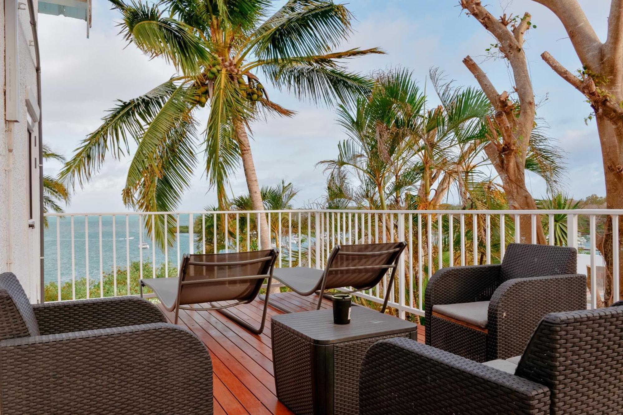 Boutique Villa On The Rocks With Stunning Sea Views, Infinity Pool & Private Sea ทรู โดว์ ดูซ ภายนอก รูปภาพ