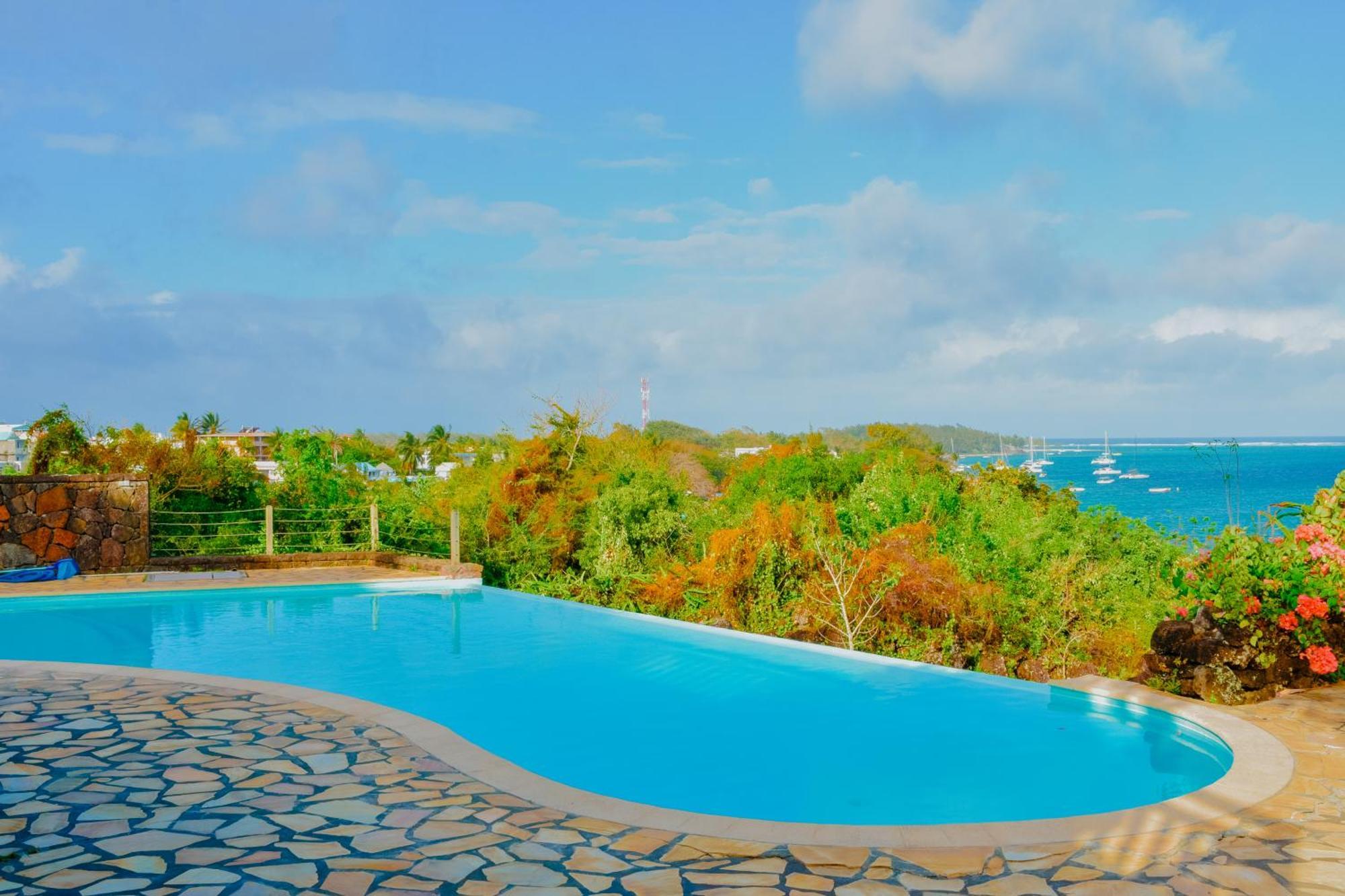Boutique Villa On The Rocks With Stunning Sea Views, Infinity Pool & Private Sea ทรู โดว์ ดูซ ภายนอก รูปภาพ
