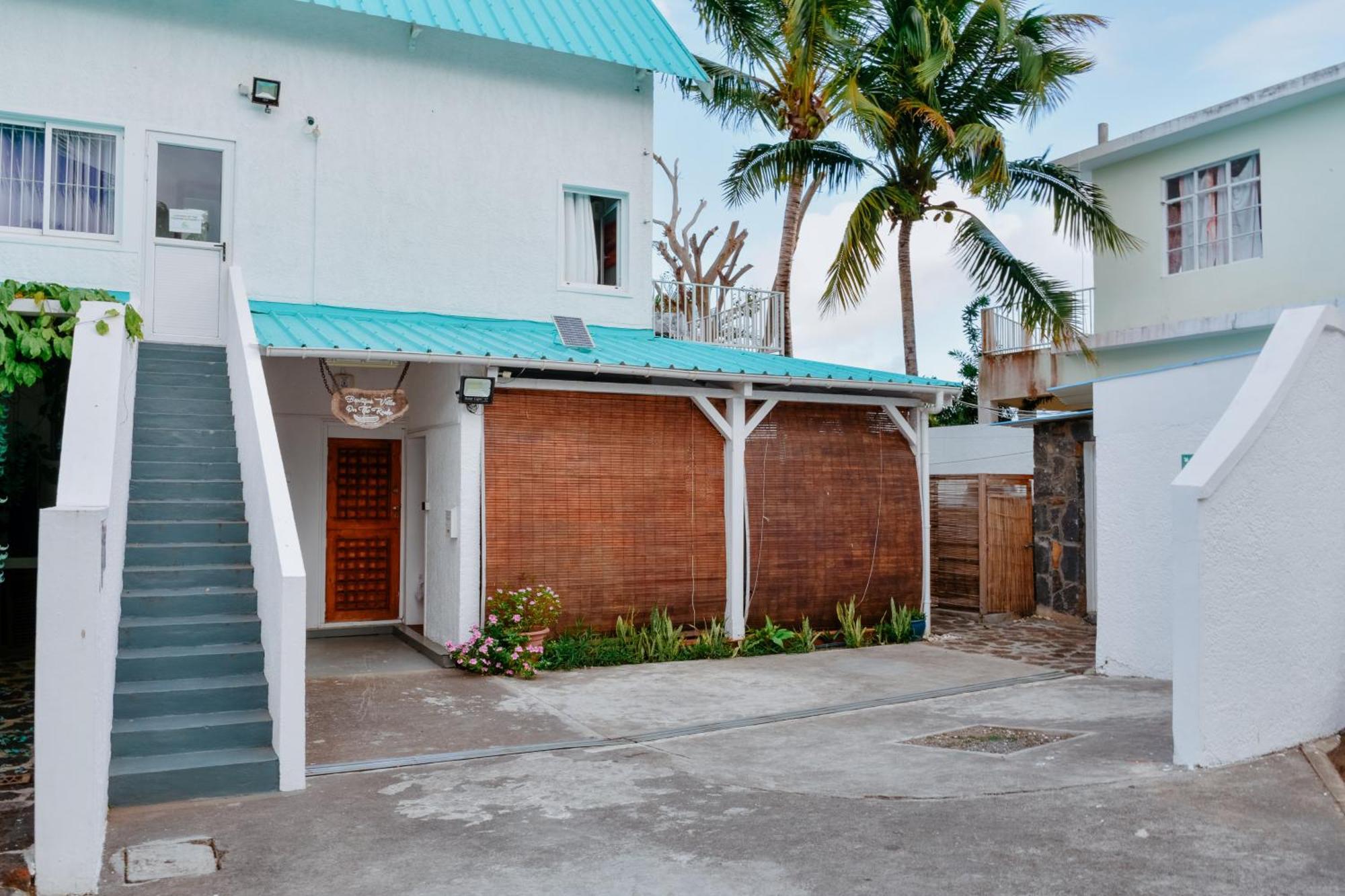 Boutique Villa On The Rocks With Stunning Sea Views, Infinity Pool & Private Sea ทรู โดว์ ดูซ ภายนอก รูปภาพ